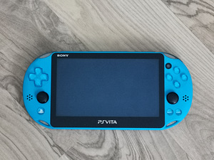 PSVita PlayStation Vita mängukonsool sinine PCH-2000 (1 foto / 10)