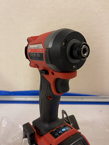 Milwaukee M18 FID3 (Uus) (9 foto / 10)
