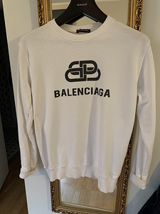 Balenciaga - ehe ! Meedium! (3 foto / 3)