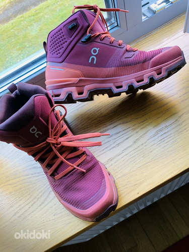 On Cloud Rock 2 Women’s Waterproof Hiking Nr.39