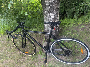 Fixie.inc 28” S - raam ! Korralik ratas ! (2 foto / 8)