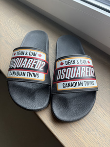 Dsquared2 шлепки унисекс (1 фото из 3)