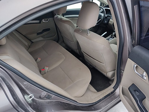 Honda Civic 2012 LPG АВТОМАТ (7 фото из 9)