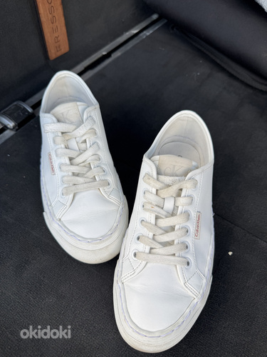 Calvin Klein tossud