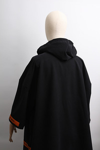 Poncho Black Market suurus M (3 foto / 5)