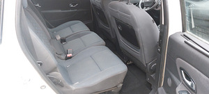 Renault Scenic 1.5 dci (8 foto / 8)