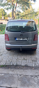 Vw Touran Trend 2.0 TDI (7 foto / 10)