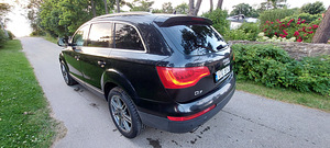 Audi Q7 3.0TDI (4 foto / 12)