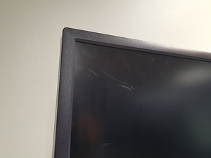 Монитор Dell 2405FPW (2 фото из 9)
