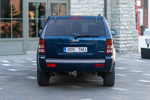 Jeep Grand Chereokee 3.0 160kw (6 foto / 12)