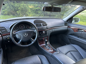 Mercedes-Benz E 220 2.1 110kW (5 foto / 8)