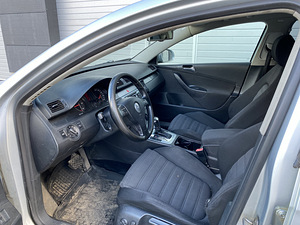 Volkswagen Passat 2.0 103kw 2005 (7 foto / 11)