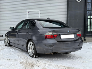 BMW 325i Turvakaarega 160kW (3 foto / 9)