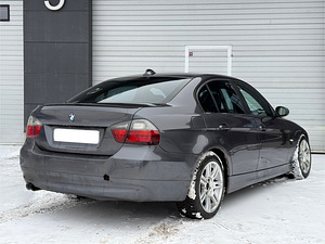 BMW 325i Turvakaarega 160kW (4 foto / 9)
