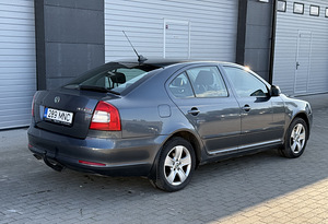 Skoda Octavia Läbisõit 152000km (4 foto / 10)