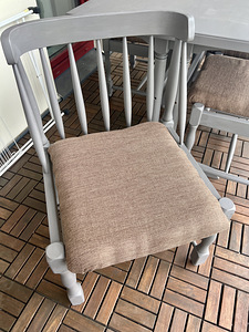 Söögilauakomplekt, laud + 4 tooli (2 foto / 3)