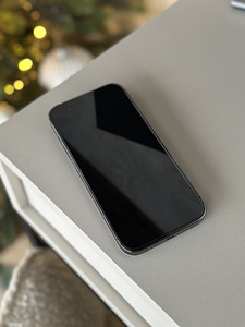 iPhone 14 pro, 128GB, battery 89% (3 foto / 5)