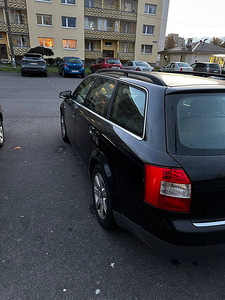 Audi A4 B6 1.9d (2 фото из 8)