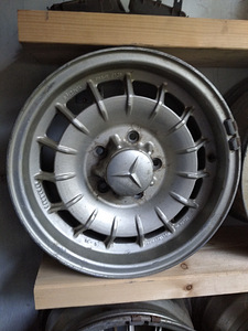 MB W123 valuveljed (2 foto / 3)