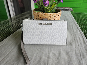 Michael Kors rahakott (2 foto / 3)