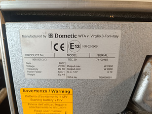 Генератор для автодома Dometic Tec 29 (4 фото из 4)
