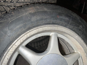 BMW E34 VELJED 205/65R15 (2 foto / 7)