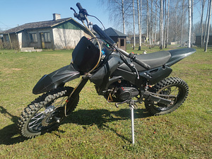 Apollo Orion 140cc krossikas (1 foto / 3)