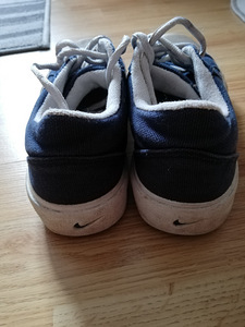 Laste Nike vabaaja jalatsid 35.5 (3 foto / 7)