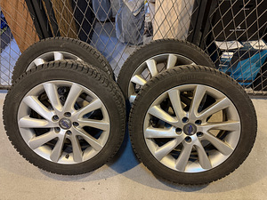 Volvo veljed + Continental 235/45/17 naastrehvid (2 foto / 5)