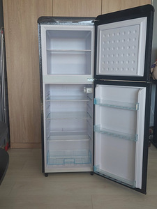 Retro vintage külmik (1 foto / 2)