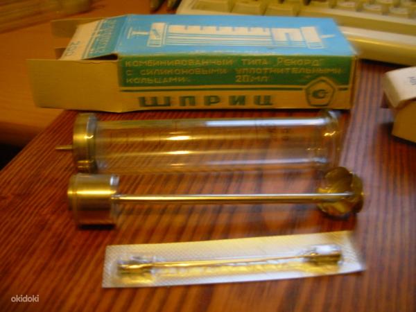 Süstlad nõeltega, meditsiinitorud, nõukogude (foto #1)