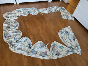 Lambrequin. 5,5 m.