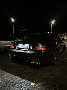 Mercedes-Benz CLS 500 (5 foto / 5)