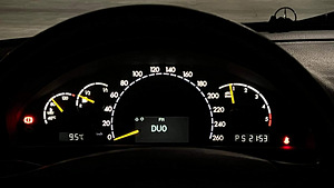 Мерседес Бенц S 320 cdi (13 фото из 15)