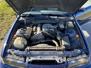 BMW 318is (11 foto / 13)