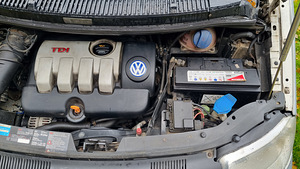 Продается vw sharan 1.9tdi.96kw.2003a. (11 фото из 11)