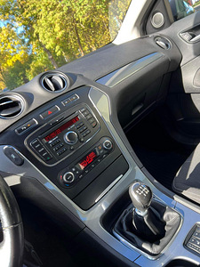 Ford Mondeo mk4 2011 (6 foto / 6)