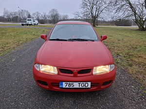 Mitsubishi Carisma (1 foto / 14)