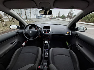 Peugeot 206 + (8 foto / 15)