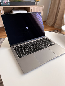 MacBook Space Gray, 13-inch, 256GB, 2020 (3 foto / 4)