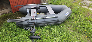 PVC paat kummipaat, elektrimootor (1 foto / 4)