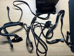 Seasonic focus gx-650 650w (4 foto / 4)