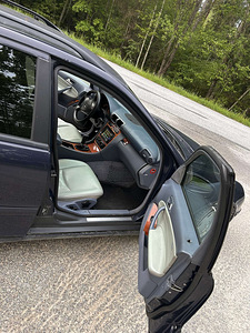 Mercedes Benz C200 CDI 2001a manuaal (8 foto / 9)