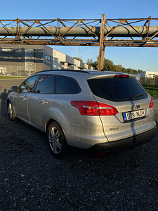 Ford Focus 2.0 2016 (5 фото из 13)