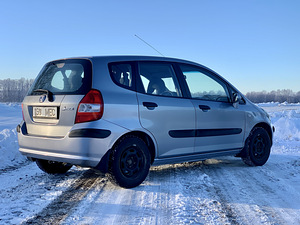 Honda Jazz (3 foto / 4)
