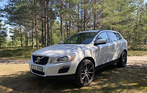 Volvo xc 60 (4 foto / 6)