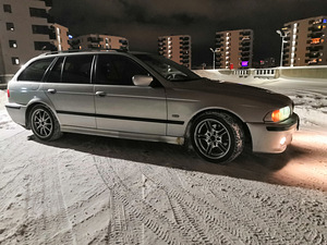 БМВ 530D (3 фото из 6)