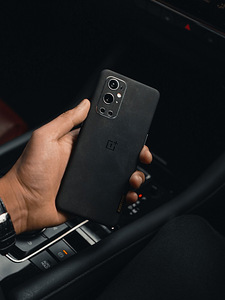 OnePlus 9 Pro Звездный Черный (1 фото из 2)