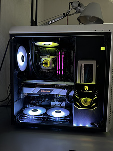 PC RTX 2070 Super i5-9600KF (1 foto / 4)