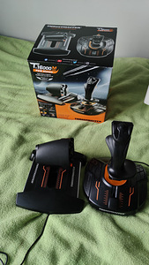 THRUSTMASTER Joystick T 16000M FCS Hotas Black (1 foto / 4)